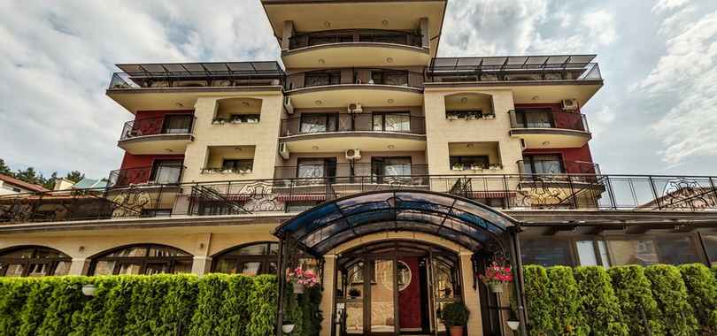 Enira Spa Hotel