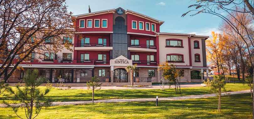 Villa Sintica