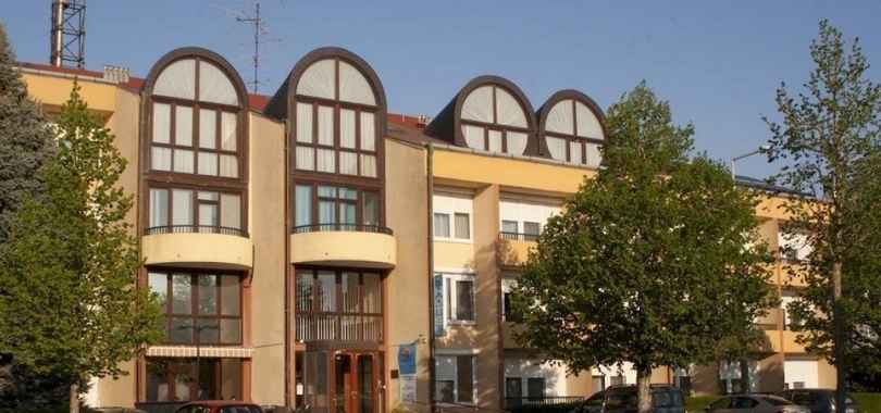 Hotel Napsugár