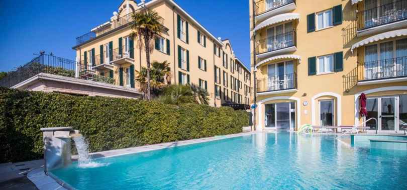 Hotel Sirmione e Promessi Sposi