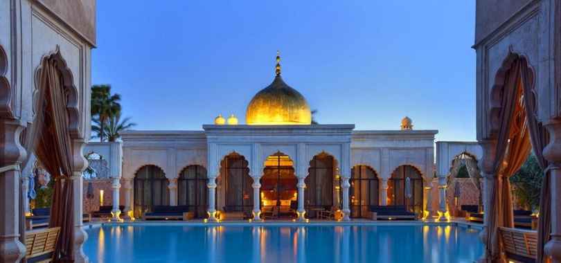 Palais Namaskar