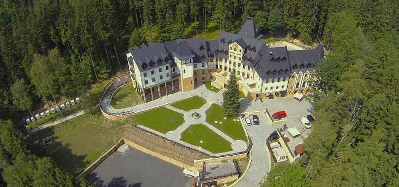 Zámek Lužec Spa & Wellness Resort