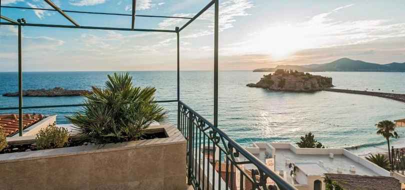 Hotel Azimut