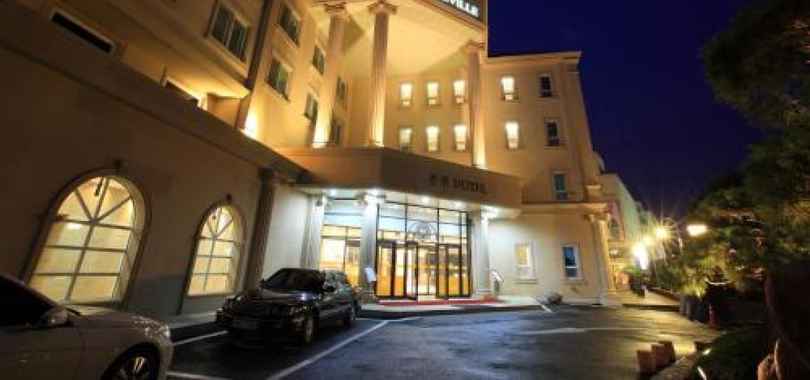 Chereville Spa Tourist Hotel