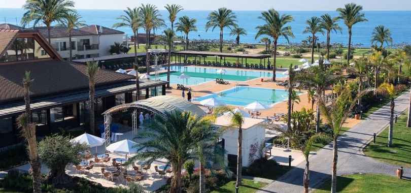 Impressive Playa Granada Golf