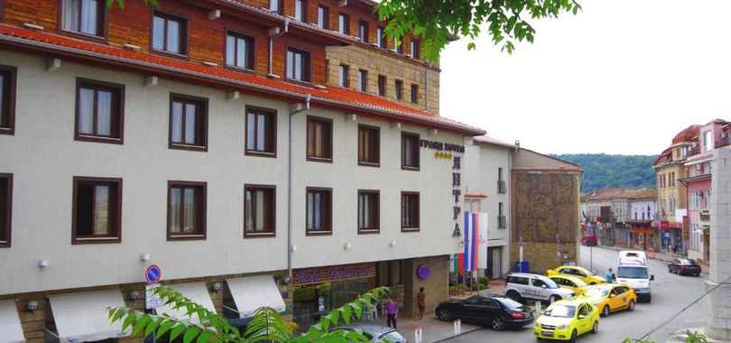 Yantra Grand Hotel -Sharlopov Hotels