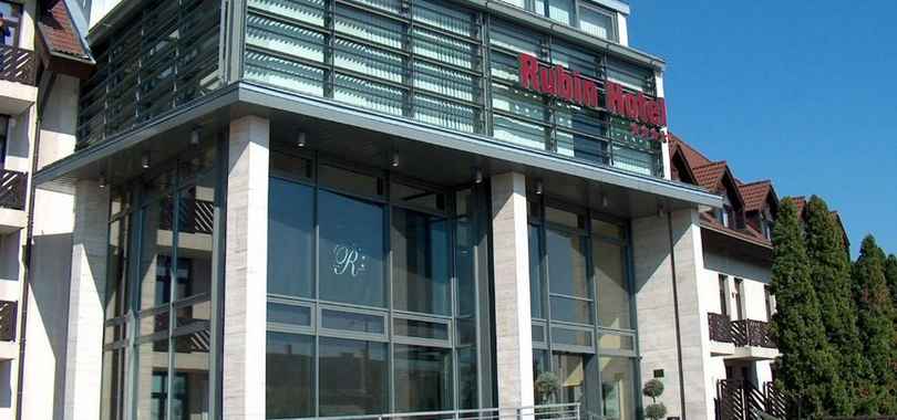 Rubin Wellness & Conference Hotel