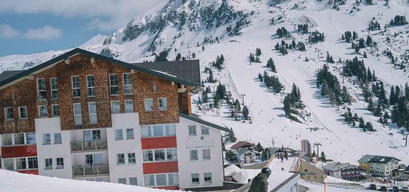 Hotel Enzian — Adults Only