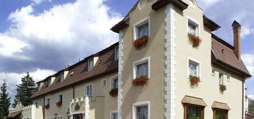 Kikelet Club Hotel