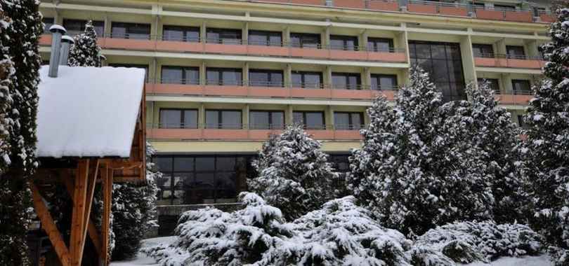 Hyrny