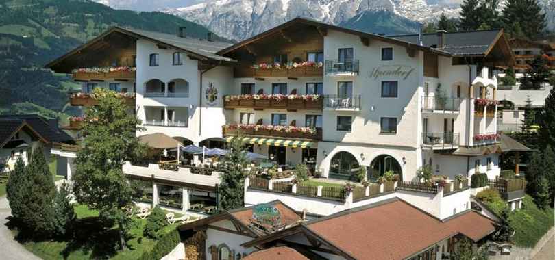 Hotel Alpendorf