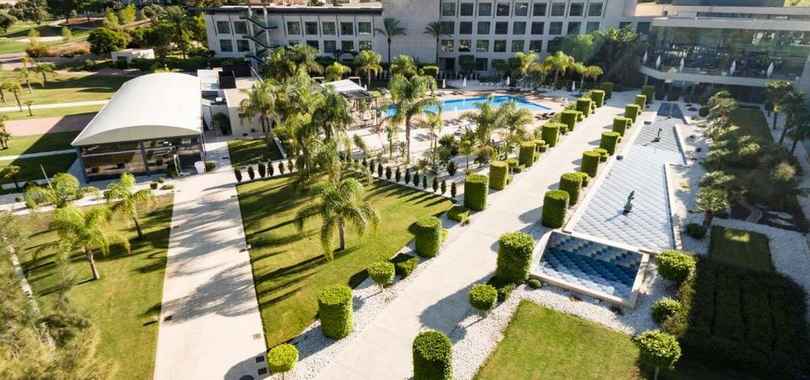 La Finca Resort