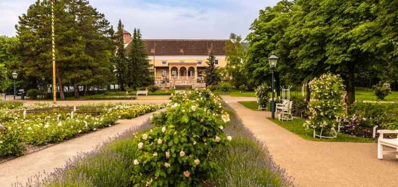 Hotel Schloss Weikersdorf
