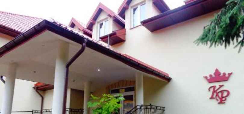Korona Palace