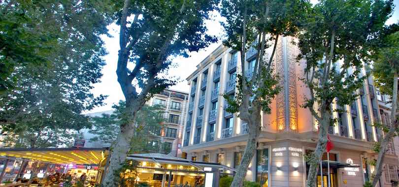 Pierre Loti Hotel