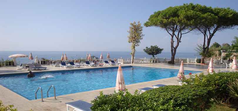 Lara Hotel