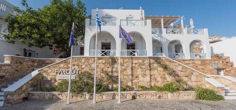 Far Out Hotel & Spa
