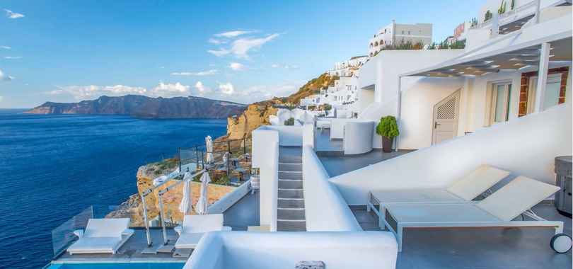 Santorini Secret Suites & Spa