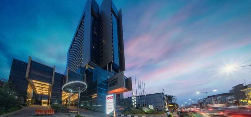 Merlynn Park Hotel