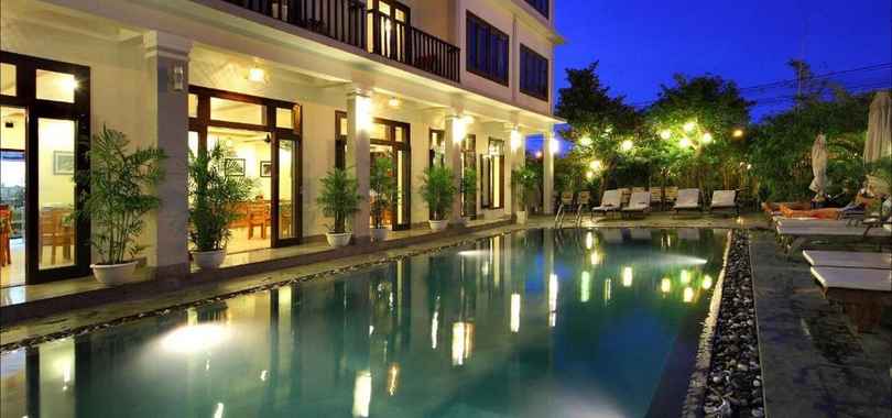 Sunshine Hotel