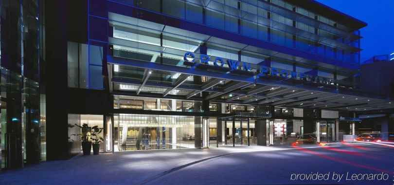 Crown Promenade Melbourne