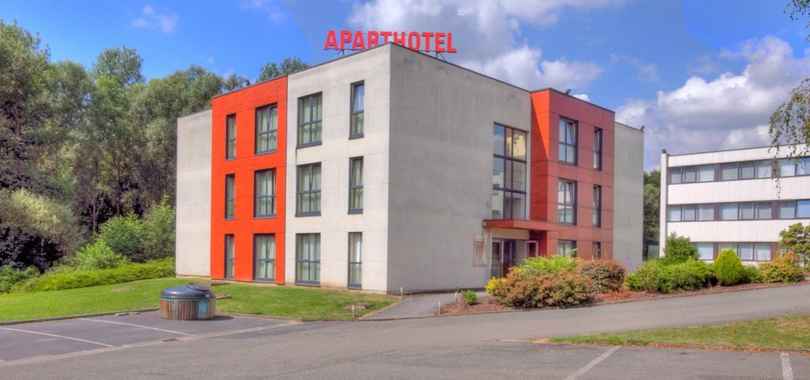 Hotel & Aparthotel Casteau Resort Mons