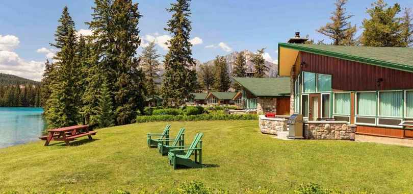 Fairmont Jasper Park Lodge