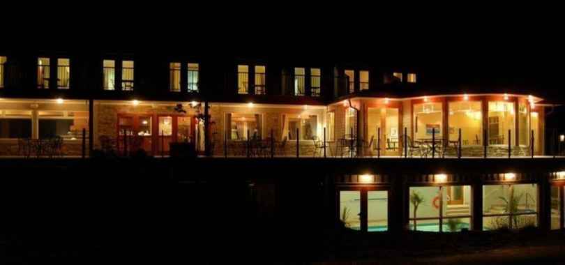 Mayne Island Resort