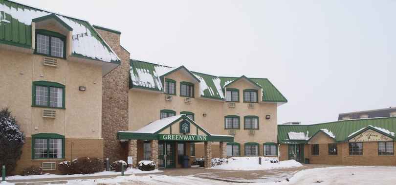Travelodge by Wyndham Lacombe