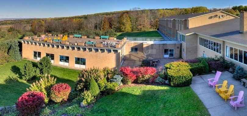 Old Orchard Inn & Spa
