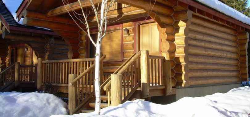 Riverside Resort
