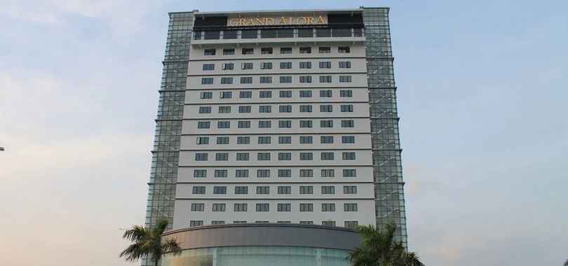 Grand Alora Hotel