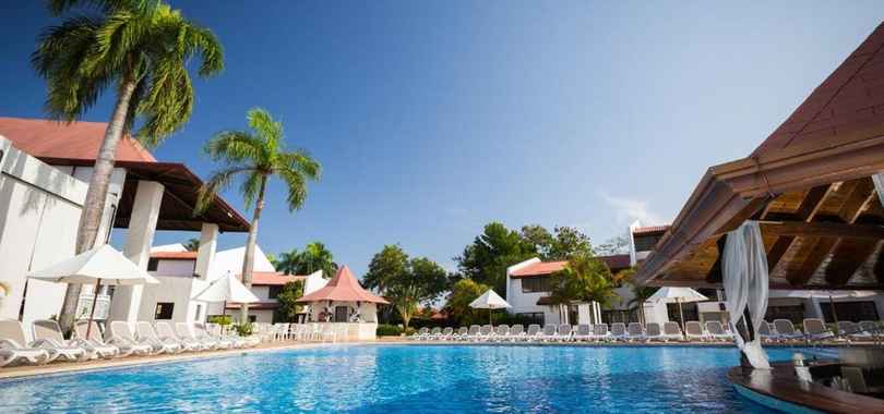 BlueBay Villas Doradas
