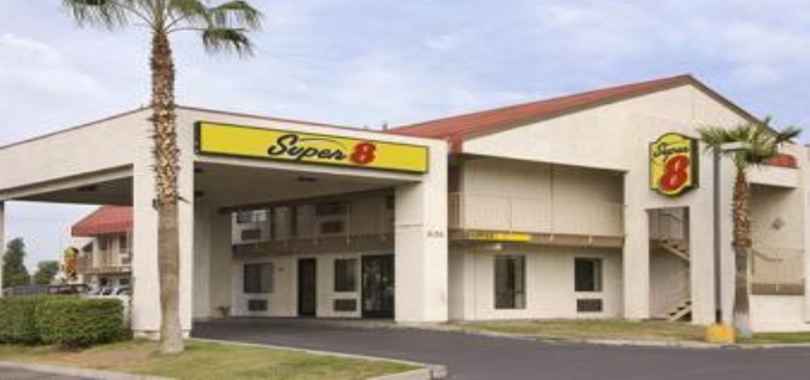 Super 8 by Wyndham Phoenix Metro North