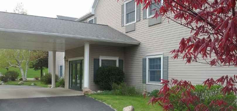 Brook Pointe Inn