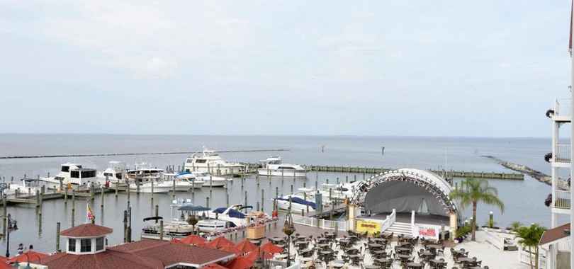 Rod 'N' Reel Resort