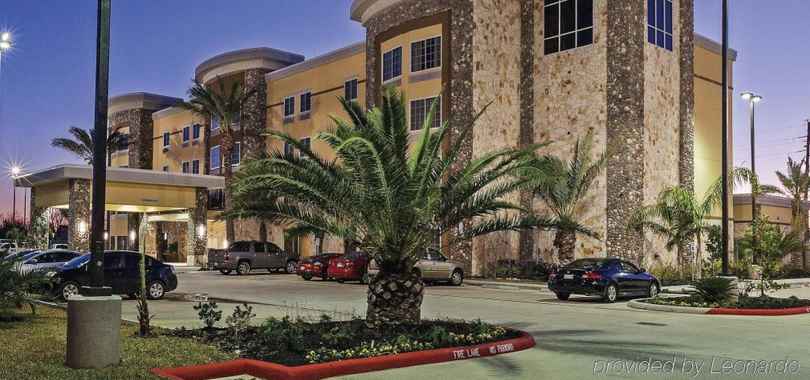 La Quinta by Wyndham Houston Willowbrook Vintage Park