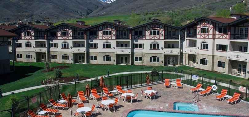 Chateau Villas at Zermatt Resort Vacation Properties