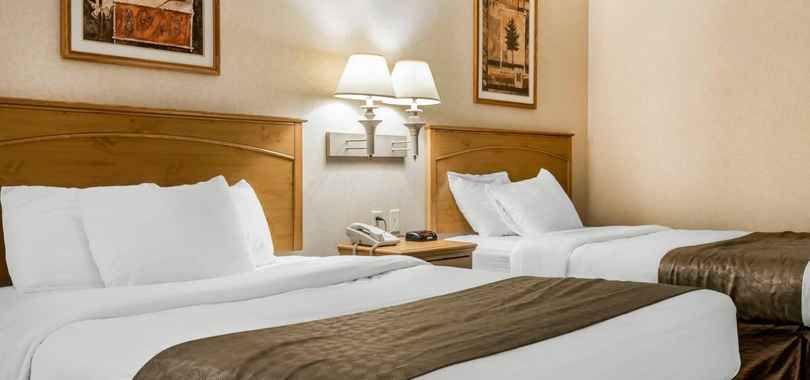 Rodeway Inn and Suites Tomahawk