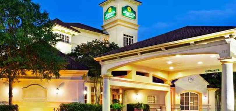 La Quinta Inn & Suites by Wyndham Raleigh Cary