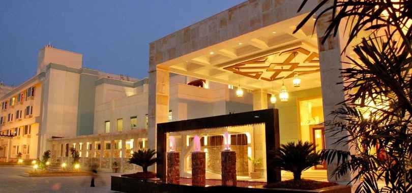 Cambay Grand Kukas