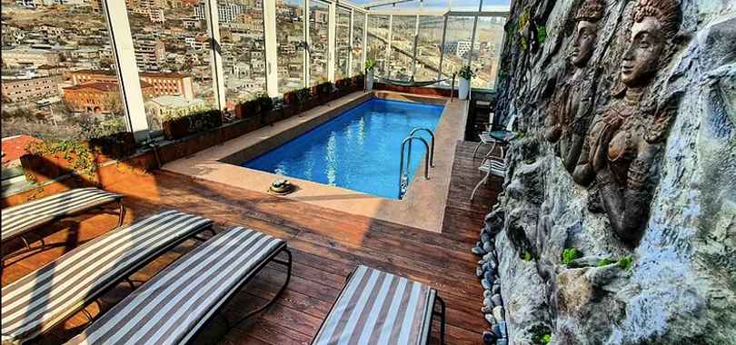Opera Suite Hotel