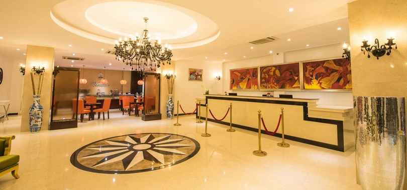 Palms Hotel