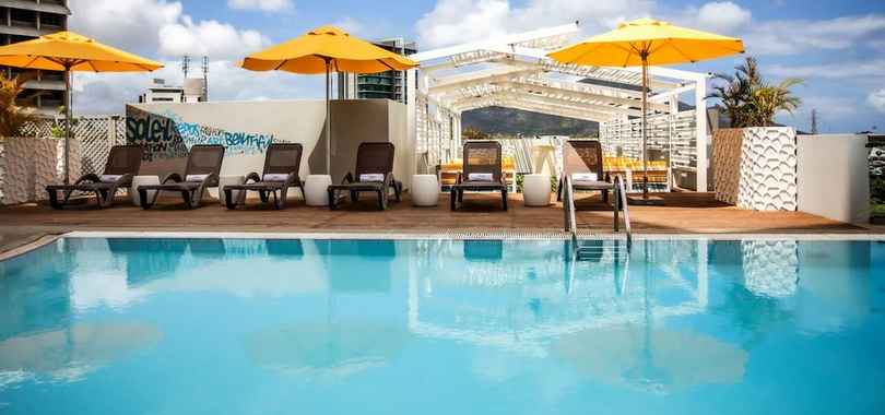 Hennessy Park Hotel