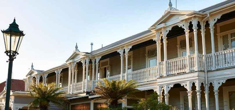 Prince's Gate Hotel