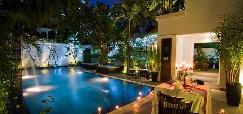La Rose Suites