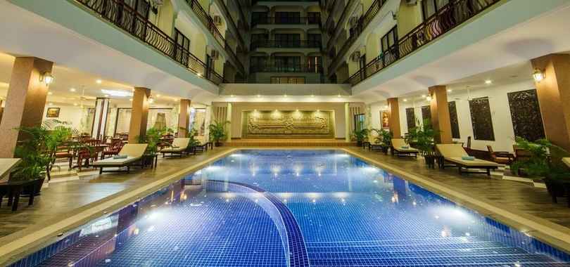 Smiling Hotel