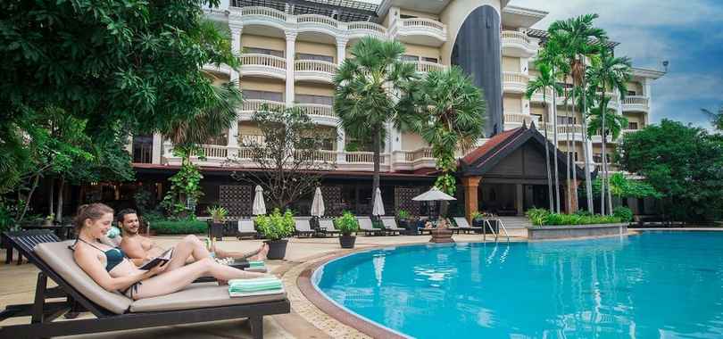 Отель THE PRIVILEGE FLOOR by Borei Angkor