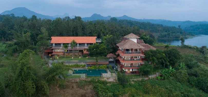 Vistara Resort