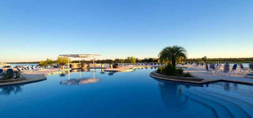 Resort Yacht y Golf Club Paraguayo